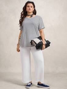 Zelara Plus Size Round Neck Striped Printed Short Sleeve Casual Everyday Fall T-Shirt Travel Airport Navycore - Black and White - View 6