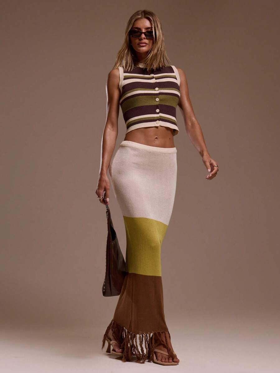 MUSERA Low Rise Knit Tassle Hem Ombre Maxi Skirt Ibiza Fits Holiday Vacation Sexy Beach Romantic Elegant Occasion Birthday Boho Rafia Fall Thanksgiving Chic