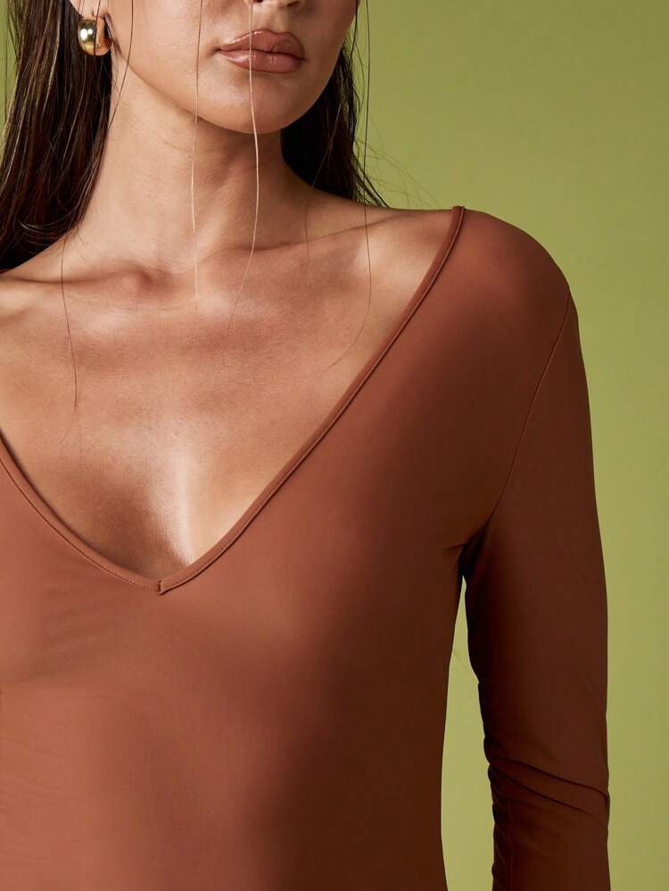 MISSGUIDED Long Sleeve Plunge Neck Fitted Midi Dress