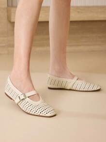 MOTF PREMIUM HOLLOW OUT PU LEATHER FLATS - Beige - View 5