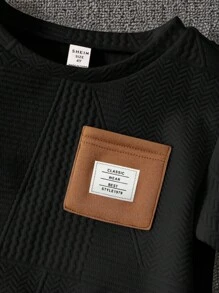 SHEIN Leap Crew Young Boy 2pcs/Set Casual Cute Colorblock Round Neck Sweatshirt With Pockets & Elastic Waist Pants Knitted Set, Suitable For School, Garden, Beach, Birthday In Spring, Summer, Autumn And Winter - Black - View 3