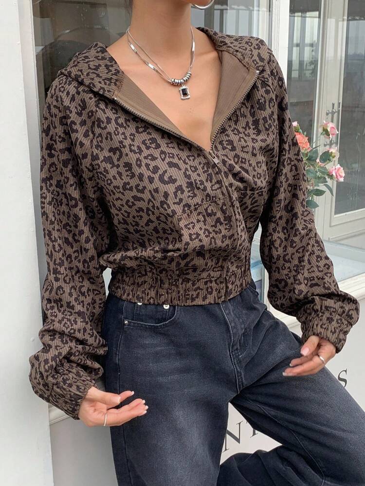 Women's Leopard Print Hooded Casual Short Sweatshirt Sweatshirt Jacket Zip Up