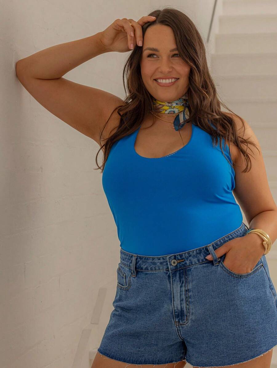 SHEIN Aralina-E Curve 夏季/冬季 Y2K 街头服饰修身吊带圆领上衣，带环扣饰边和内置胸罩 - 藍色 - 查看 1