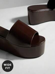 SHUZIA Women's Wide-Fit Slip-On Platform Sandals