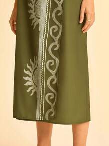 CAJUNI Bộ 2 món áo và chân váy xếp nếp cổ bất đối xứng họa tiết nhiệt đới màu xanh lá cây dành cho nữ - màu xanh lá - Xem 6