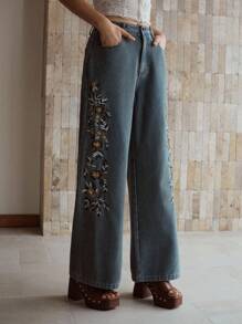 MOTF PREMIUM EMBROIDERY FLORAL PATTERN SLANT POCKET WIDE LEG JEANS - Blue - View 4