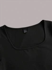 SHEIN EZwear 3 件女士短袖短款休闲修身 T 恤，适合夏季