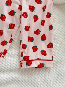 SHEIN 2 piezas Conjunto de pijama para bebé niña con Top de manga larga con estampado de fresa y pantalones sueltos - Rosa - Ver 7