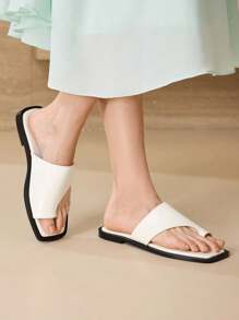 MOTF PREMIUM 女士舒适休闲一脚蹬平底凉鞋，日常穿着 - 米色 - 查看 3