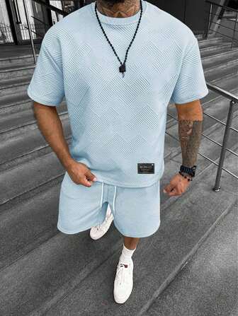 Manfinity Homme Herren Einfarbige einfache Rundhalsausschnitt Kurzarm T-Shirt und Shorts Set