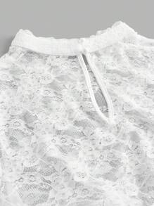 SHEIN Frenchy Women's Elegant White Floral Lace Trimmed Short Sleeve Top,Stand Collar Puff Cropped Blouse For Summer Party,Oktoberfest Dirndl Tracht Bierfest Tops - White - View 9