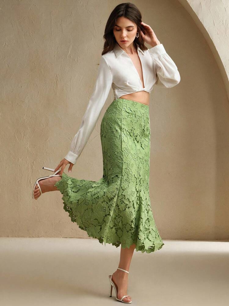 Women's Fashionable & Elegant Patchwork Design Heavy Lace Hollow-Out Mermaid Skirt