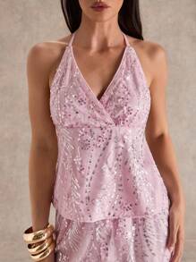 Glamine 夏季性感露背亮片吊带背心，约会度假必备，粉色亮片上衣，亮片吊带上衣，粉色夜店风，3D立体花卉亮片刺绣面料，海滩风，海滩周末，轻松惬意，欧式夏季，细肩带上衣，派对必备，度假必备，时尚之选 - 粉色 - 查看 2