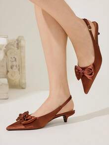 CUCCOO CHICEST Sandales à talons hauts en satin blanc à bout pointu avec nœud papillon, design romantique et élégant à talon bas. Convient pour les rendez-vous, le thé de l'après-midi, les courses en été