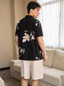 SHEIN White Bird Floral Print Lapel Cardigan & Solid Color Shorts Men Pajama Set Couple Pjs - Multicolor - View 7