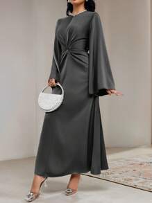 Veilorie 1pc Women's Casual Arabian Modest Long Sleeve Dress, Minimalist Fashion For Daily Wear Long Evening Dresses