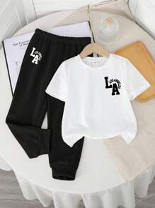 SHEIN 2pcs/Set Young Boy Casual Simple Round Neck Short Sleeve Top And Loose Pants Outfit Boys Los Angeles Shirt Boys Outfit Sets Long Pants Little Boys Casual Street Outfit Lil Boy Clothes Boys Kids Outfits Sweatpants