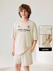JNSQ Nuevo Set de camiseta y pantalones cortos casuales unisex de verano para niños, camiseta deportiva y shorts de ajuste holgado con estampado de cintura Elastic divertido para niño, 2 piezas Outfit