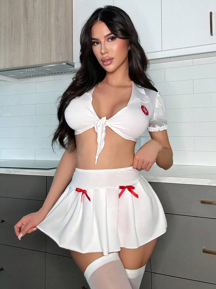 Fantasy Costume 5 件套护士角色扮演服装，包括上衣、丁字裤、百褶裙、2 件长袜 - 白色 - 查看 1