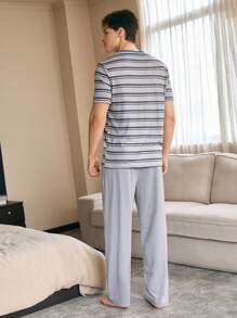 SHEIN 撞色条纹和字母印花男士休闲短袖睡衣套装 - 灰色 - 查看 2