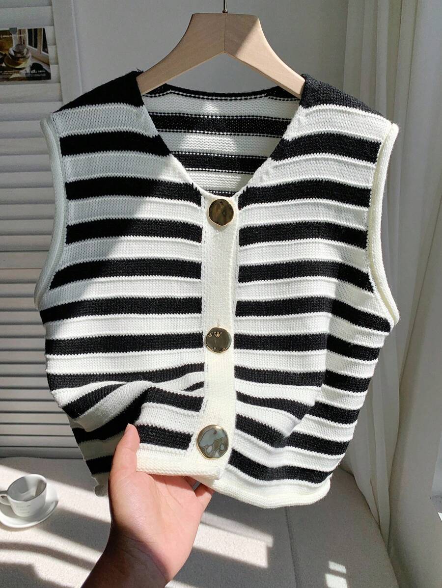 Comfortcana 女式条纹印花V领纽扣休闲毛衣背心 - 黑與白 - 查看 1