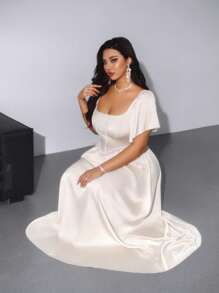 Lyrianda 大码女式春夏翻领、荷叶边袖、仿珍珠装饰、A 字腰 Charmeuse 长裙，优雅复古，适合聚会、节日、派对、婚礼