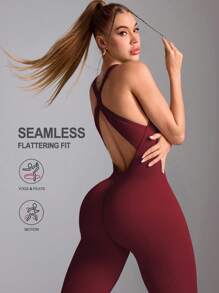 Solea Cove 1 件女士纯色露背十字镂空无袖修身连体裤运动服，适合中国新年 - 酒紅色 - 查看 4