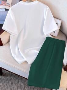 Manfinity Joysei 2 件套休闲时尚年轻男士修身短袖 T 恤和短裤套装，饰有有趣的黑猫和字母图案，非常适合约会、派对、情侣/家庭搭配，是送给男朋友的完美礼物