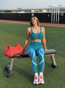 Innovista Seamless Workout Sets Sports High Support Quick Dry Daily Athleisure Yoga Pilates HIIT Training Office To Gym Tights Activewear Fall Structured Clothes Bra Legging Pants Comfort Movement Functional Mesh Breathable Tummy Control Compression Figure-Flattering Cardio Running Outdoor Exercise Healthy TT Viral IG Reel Ready FYP INSTA OOTD Green Working Mom Fitness Set Two Pieces Athletic Performance Gear, Women Athletic Set