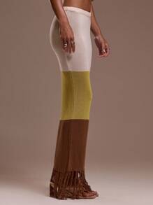 MUSERA Low Rise Knit Tassle Hem Ombre Maxi Skirt Ibiza Fits Holiday Vacation Sexy Beach Romantic Elegant Occasion Birthday Boho Rafia Fall Thanksgiving Chic