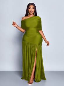SOLERSUN Spring And Summer Plus Size Women's Sexy Party Casual Vacation Brown Shiny Fabric One Shoulder Gathered Off-Shoulder Collar Front Slit Ruffle Knitted Long Skirt - Green - View 3