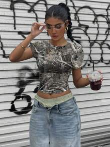 SHEIN EZwear Vintage Retro Street Autumn Withered Branches Camouflage Tight-Fitting Cropped T-Shirt, Summer Back To School