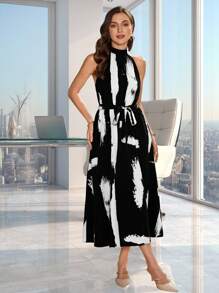 SHEIN Clasi 筆刷圖案腰帶掛脖連衣裙 - 黑色 - 查看 3