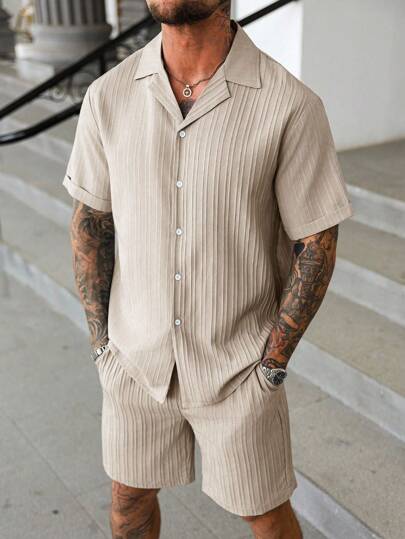 Manfinity Homme Herren Lässig Shirt Set und Shorts für den Urlaub