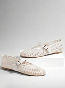 Solezae Women Comfortable Raffia Mary Jane Ballet Flats - White - View 7