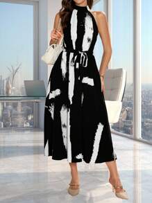 SHEIN Clasi 筆刷圖案腰帶掛脖連衣裙 - 黑色 - 查看 7