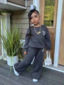 Young Girl Heart Print Knitted Solid Loose Butterfly Sleeve Sweatshirt & Wide Leg Sweats 2-Piece Set Girls Sweatsuit Set Two Piece Pants Set Kids Flare Pants Set Kids Kids Sweatsuit Toddler Sweatsuit Fall Winter