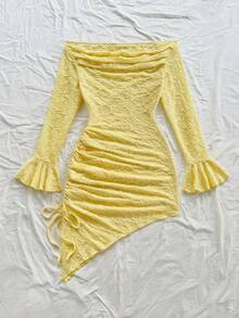 Soleia Damen Urlaubs-Minikleid aus strukturiertem Strickstoff mit Rüschen, Off-Shoulder und ausgestellten Ärmeln, figurbetont, Boho, romantischer Blumenmuster, Urlaub, Blumen Muster