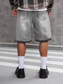 Manfinity EMRG Herren Buchstaben Muster Tasche Locker Weites Bein Verkürzte Jeans Shorts Herren Grafik Jean Shorts Herren Graue Jeans Shorts - Grau - Übersicht 2