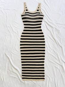 Soleia 杏色 & 黑色撞色条纹镂空波西米亚浪漫花卉度假针织连衣裙