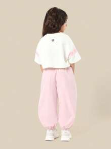 SUMWON 夏季运动两件套套装经典数字印花短款上衣和阔腿慢跑裤街头服饰松紧腰青年时尚活力休闲装 - 淺粉色 - 查看 2