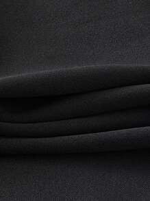 Manfinity LEGND 男士休闲字母印花圆领短袖T恤和短裤套装，夏季