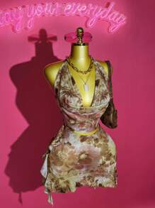 Slaydiva Spring And Summer Fashion Casual Sexy Sway Collar Sleeveless Cropped Vest Top + Asymmetrical Hem Ruffled Mini Skirt Ultra-Short Skirt Yoga Full Pink Upgraded Fruit Green Bottom Print Printed Ladies Two-P