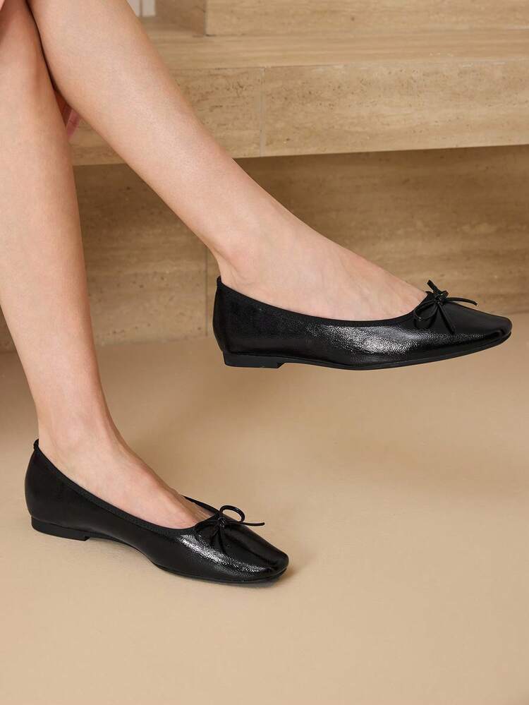 PU LEATHER BOW DETAIL FLAT SHOES