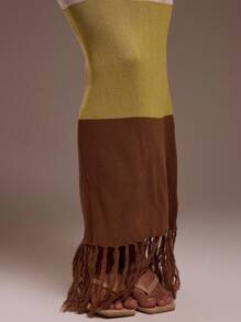 MUSERA Low Rise Knit Tassle Hem Ombre Maxi Skirt Ibiza Fits Holiday Vacation Sexy Beach Romantic Elegant Occasion Birthday Boho Rafia Fall Thanksgiving Chic