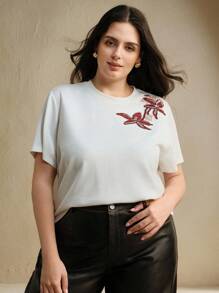 Anewsta Camiseta Casual e Elegante com Pesado Bordado e Contraste de Cor Decote Redondo de Manga Curta Solta para Mulheres Plus Size