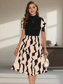 SHEIN Clasi 女士幾何陰陽拼接短袖連衣裙 - 彩色 - 查看 3