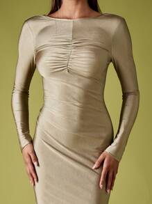 MISSGUIDED Elegancka sukienka maxi z odkrytymi plecami, z długim rękawem, dopasowana, wieczorowa, z odkrytymi plecami, dopasowana, na specjalne okazje, z ozdobnymi okuciami i długością do ziemi, zimowa sukienka - Kolor khaki - Zobacz 4