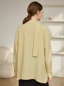 Dazy-Less Blusa de Trabalho Casual Solta Amarelo Creme para Escritório, Gola Flare Oca com Amarração, Manga Longa, Adequada para Primavera, Verão e Outono - Amarelo - Visão 3