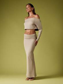 MISSGUIDED Ruched Waist Maxi Long Sleeve Two Piece Loungewear Winter Autumn Ensemble Off Shoulder Crop Top High Waist Form Fitting Matching Outfit